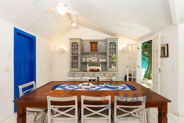 Búzios Beachfront – Seafront Home | MJ 166