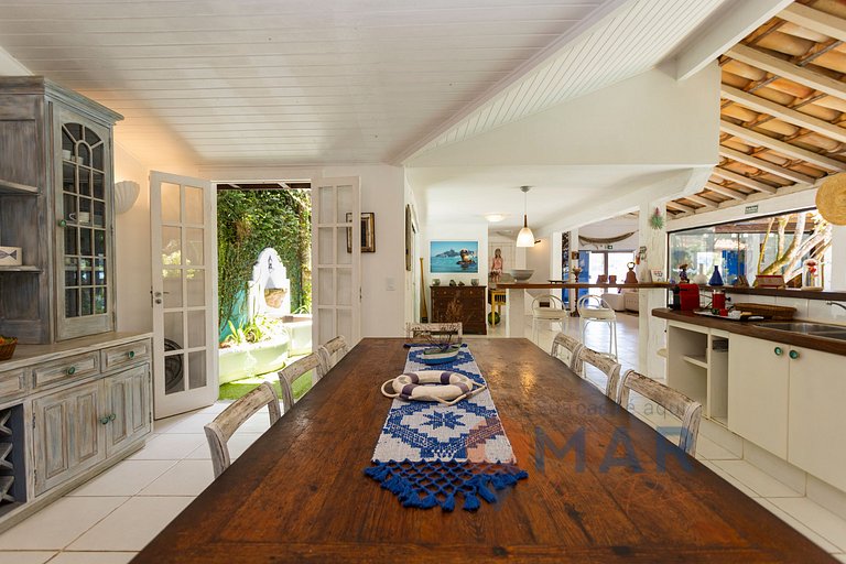 Búzios Beachfront – Seafront Home | MJ 166