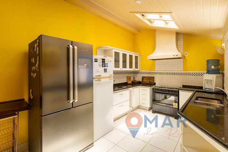 Búzios Beachfront – Seafront Home | MJ 166