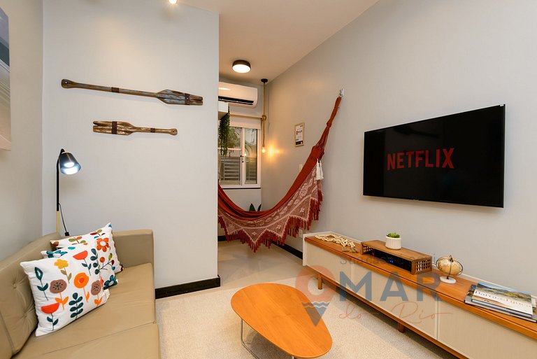 2BDR, 5min from Copacabana Beach | SF 184/103