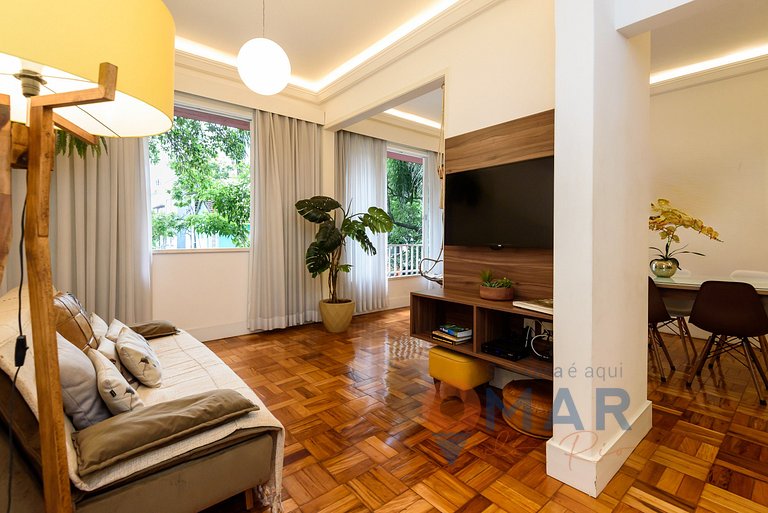 2 BDRs, 5 min from Copacabana Beach | FS 95/202