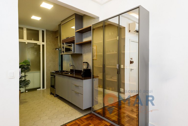 2 BDRs, 5 min from Copacabana Beach | FS 95/202