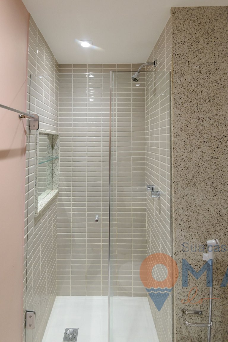 High-End Beachfront Apartment | LC 4700/1020