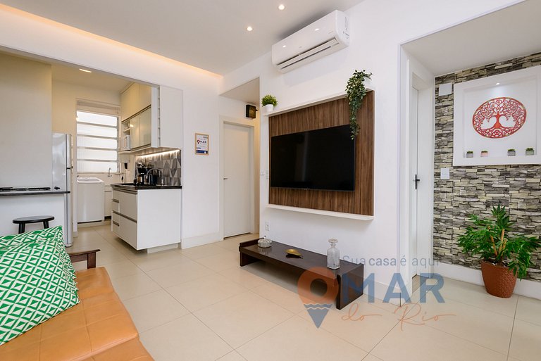1BDR 170m from Copacabana Beach | NSC 1229/1201