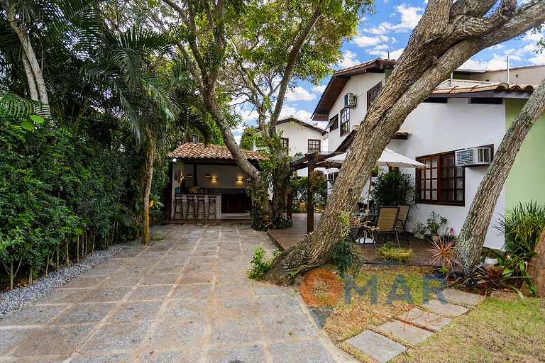 Casa de Praia em Búzios com Área Gourmet | CE 30