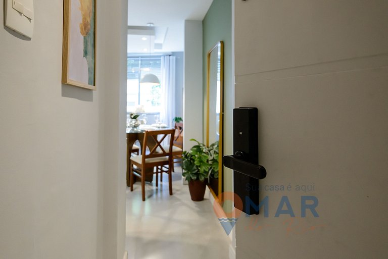 3 BDR in Leme, 1 Minute From the Beach |GS 257/404