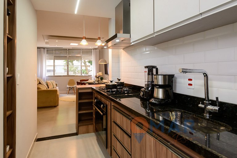 3 BDR in Leme, 1 Minute From the Beach |GS 257/404