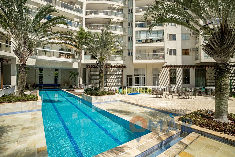 Duplex: Pool, Garage, and Gourmet Area|FL 960/602