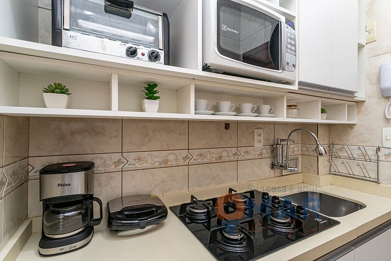 Studio in Copacabana: 4 min to Beach | MVC 156/901