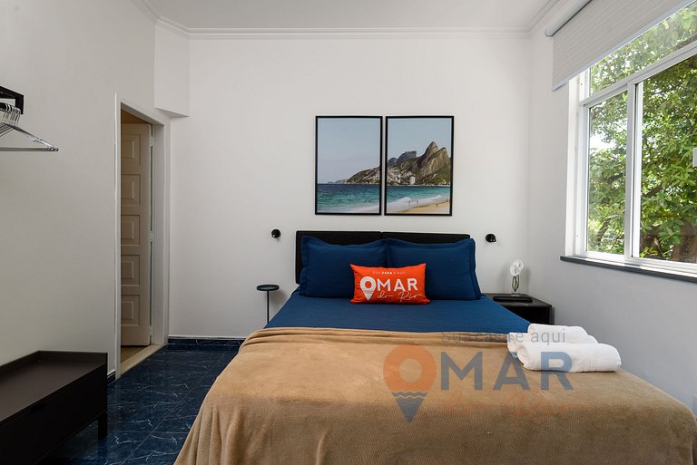 1BDR with Balcony 180m from the Beach | FS 35/303