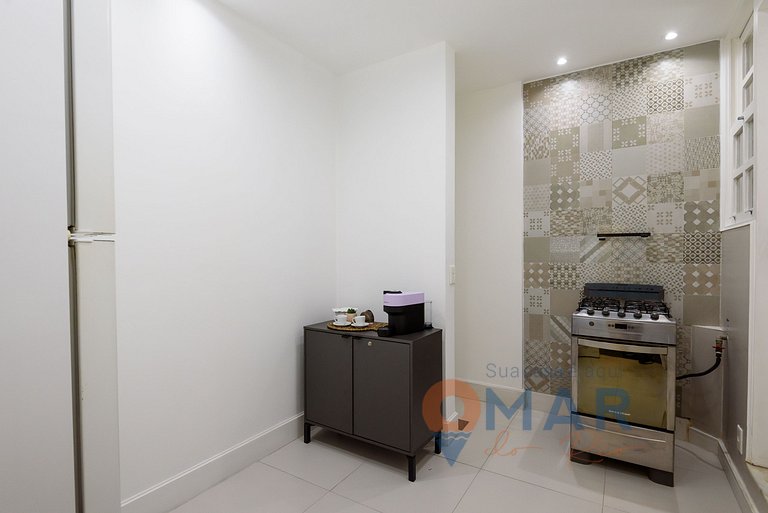 1BDR with Balcony 180m from the Beach | FS 35/303