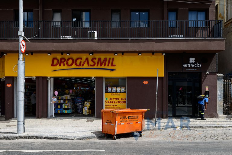 Estudio c/ piscina y gimnasio, centro |RL 201/1108
