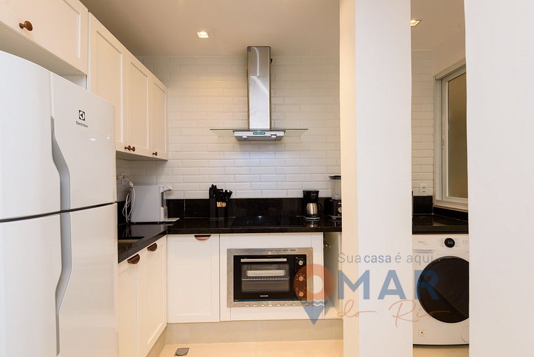 2BDRs in Copacabana 1Min from the beach|A 1480/404