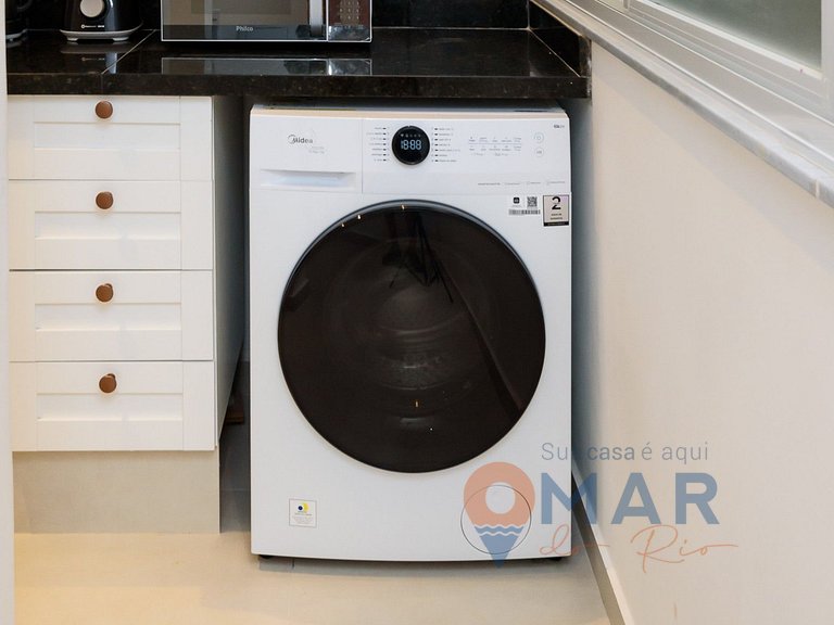 2BDRs in Copacabana 1Min from the beach|A 1480/404