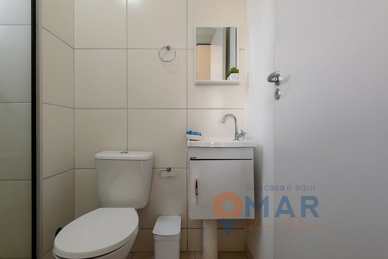 Encantador 2BDRs en Centro de Río | PMH 65/1420