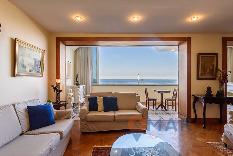 Piso clásico frente al mar con garaje | A 3484/602