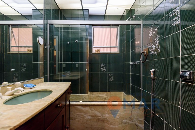 Piso clásico frente al mar con garaje | A 3484/602