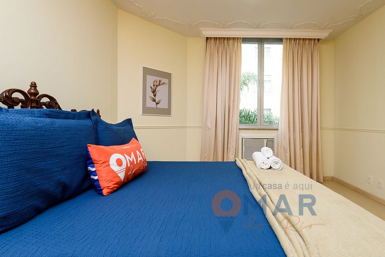 Classic 4BDRs Oceanfront with Garage | A 3484/602