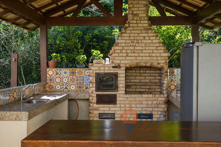 Casa em Cabo Frio, Área Gourmet e Piscina | CDP402