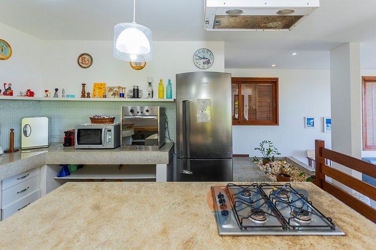 House in Cabo Frio, Gourmet Area and Pool | CDP402