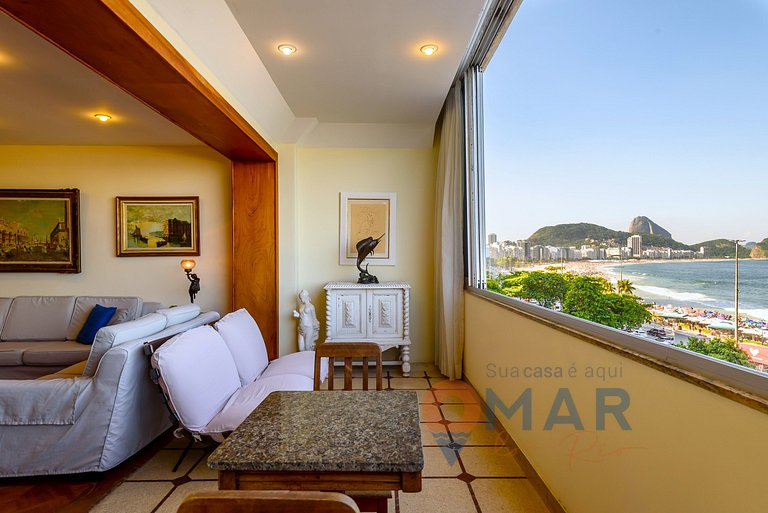 Classic 4BDRs Oceanfront with Garage | A 3484/602