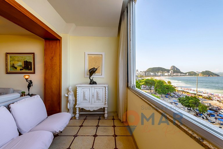 Classic 4BDRs Oceanfront with Garage | A 3484/602