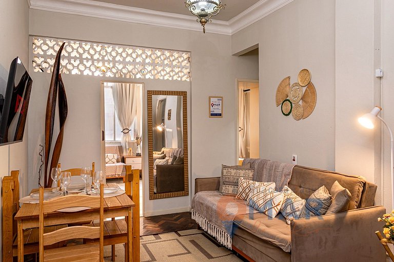 2BDRs 2 Minutes from Copacabana Beach | RE 85/602