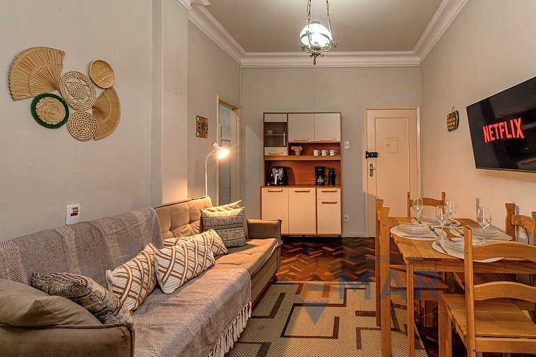 2BDRs 2 Minutes from Copacabana Beach | RE 85/602