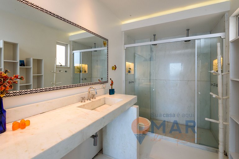 Moderno Apartamento com Vista Mar | V 90/102
