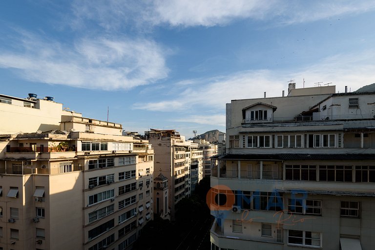 2BDRs, 5 Min from Copacabana Beach | PF 78/1006