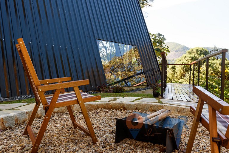 Romantic Cabin with Hot Tub | Canto da Serra 43B