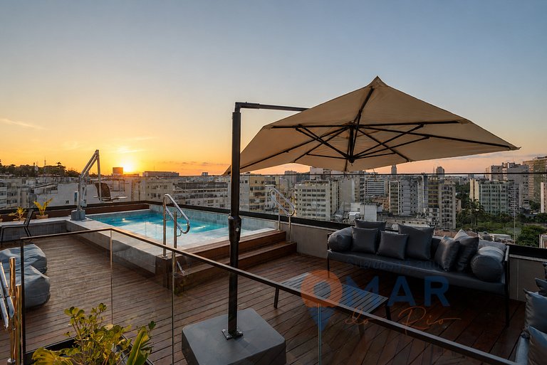 Your Retreat Steps from Lapa | RL 201/701