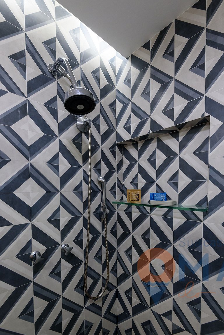 2 Suites, 2 Minutes from Beach| NSC 1103/402