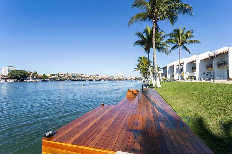 3-Bedroom Duplex with Pool in Cabo Frio | CDI 24