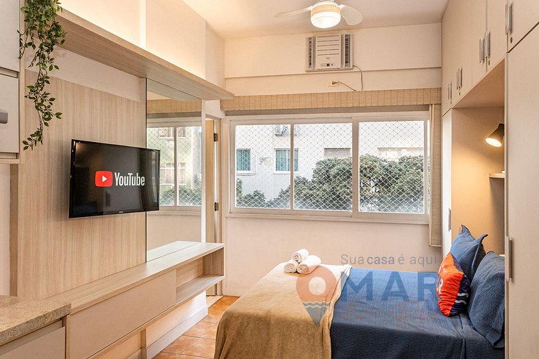 Studio 4 Minutes from Copacabana Beach | PF 78/602
