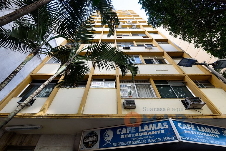 Studio 6 Min from Flamengo Beach | MAB 18/1103