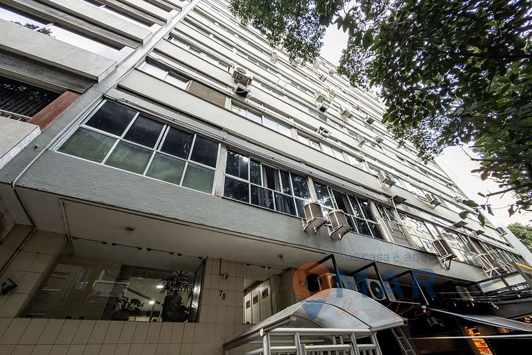 Studio 4 Minutes from Copacabana Beach | PF 78/602