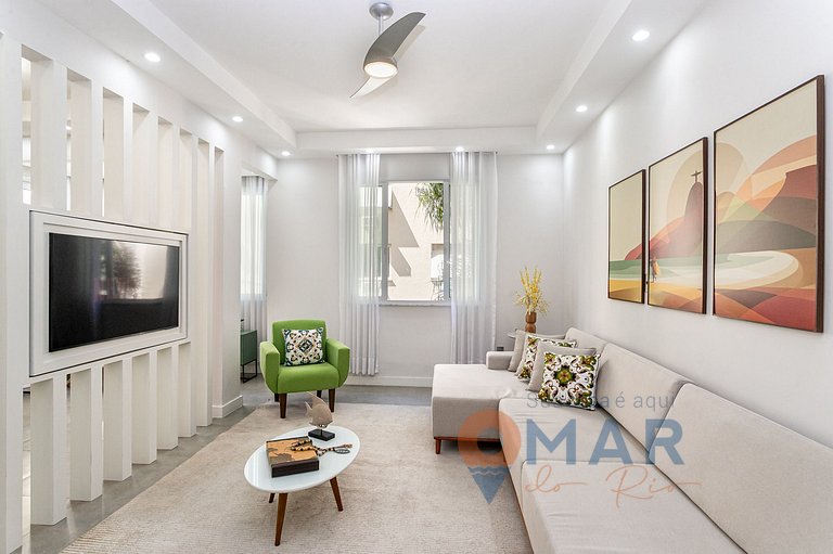 Sophisticated 3BDR 2 Min from the Beach|AS 130/502
