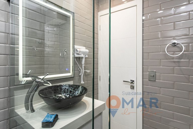 Sophisticated 3BDR 2 Min from the Beach|AS 130/502