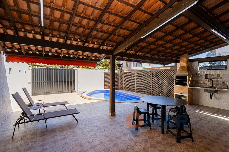 Casa con Piscina y Área Gourmet en Búzios | E 02