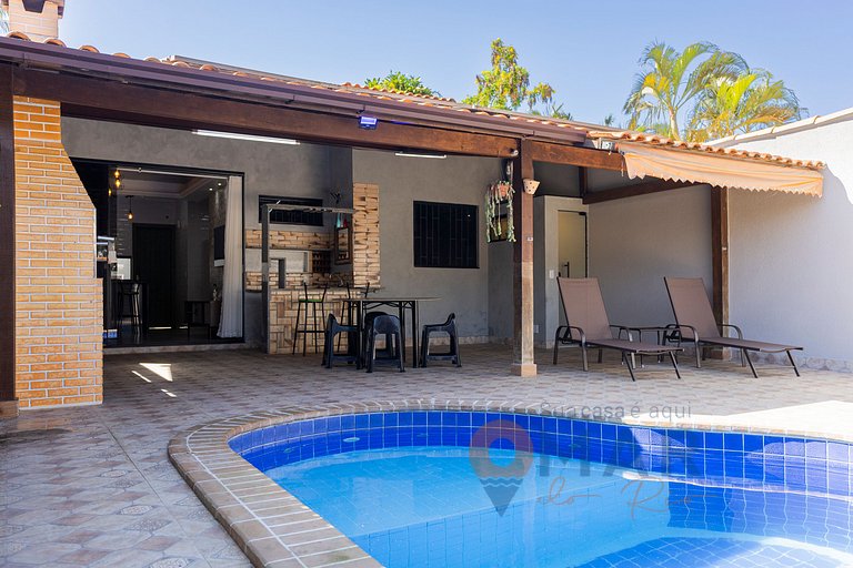 Casa com Piscina e Área Gourmet em Búzios | E 02