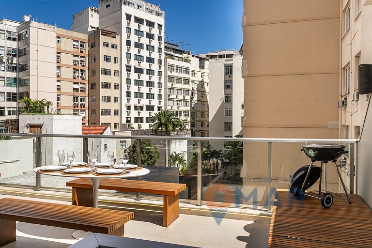 Penthouse w/ Private Pool & BBQ | CN 37/404