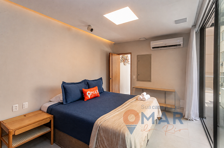 Penthouse w/ Private Pool & BBQ | CN 37/404