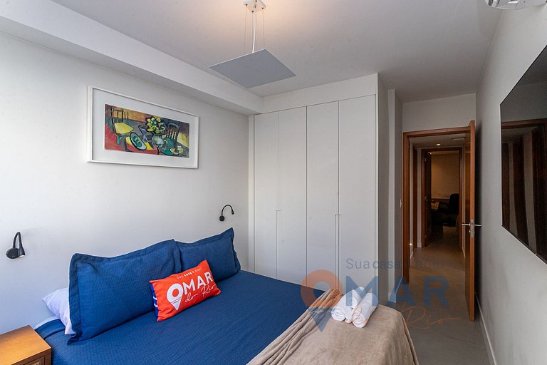 Penthouse w/ Private Pool & BBQ | CN 37/404