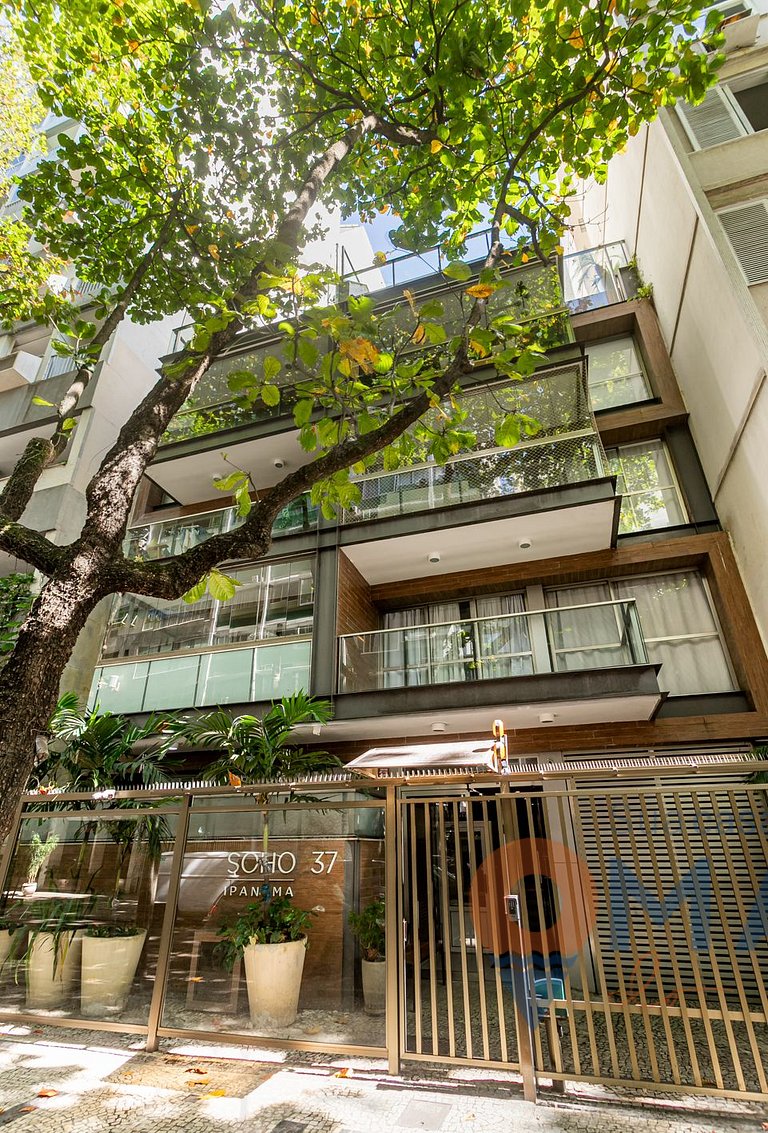 Dúplex: piscina, zona gourmet y garaje | CN 37/404