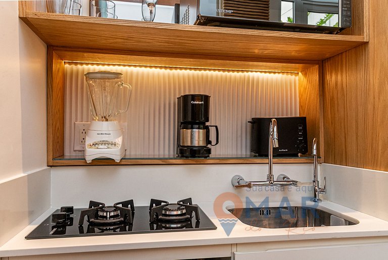 Modern Studio 5 Minutes from the Beach | FS 88/218