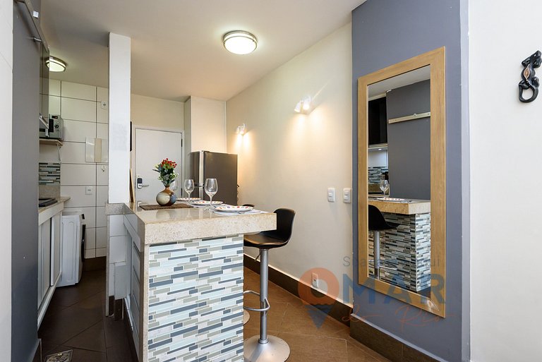 Studio 6 Min from Copacabana Beach | BR 502/420