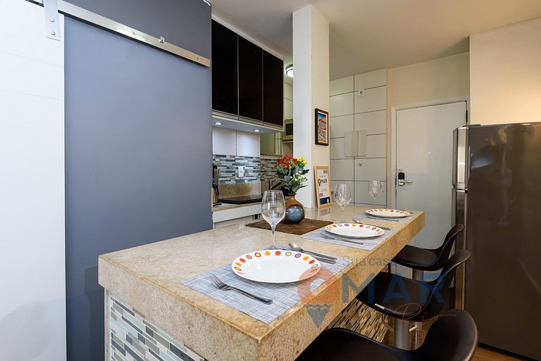 Studio 6 Min from Copacabana Beach | BR 502/420