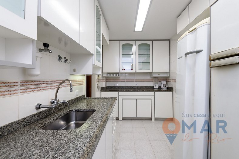 Amplo Apartamento 3Qtos no Leblon | GSM 300/701