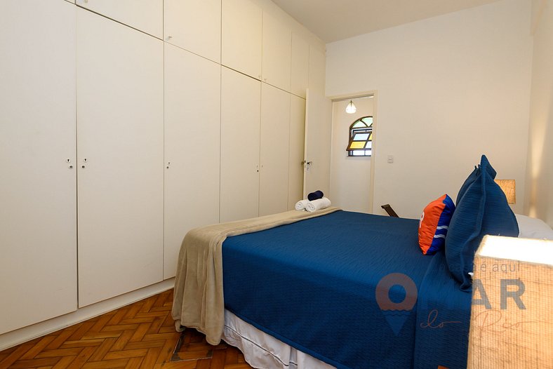 Apartamento de 2 dormitorios con vistas al mar en Copacabana